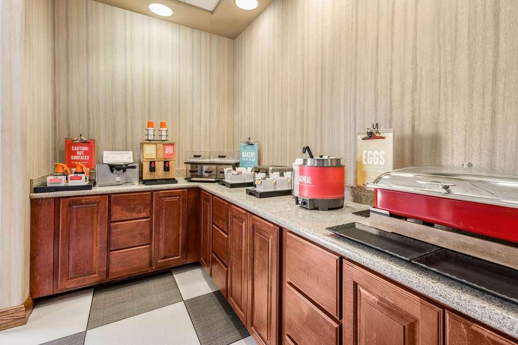 Hampton Inn Derby-Wichita Southeast Ristorante foto