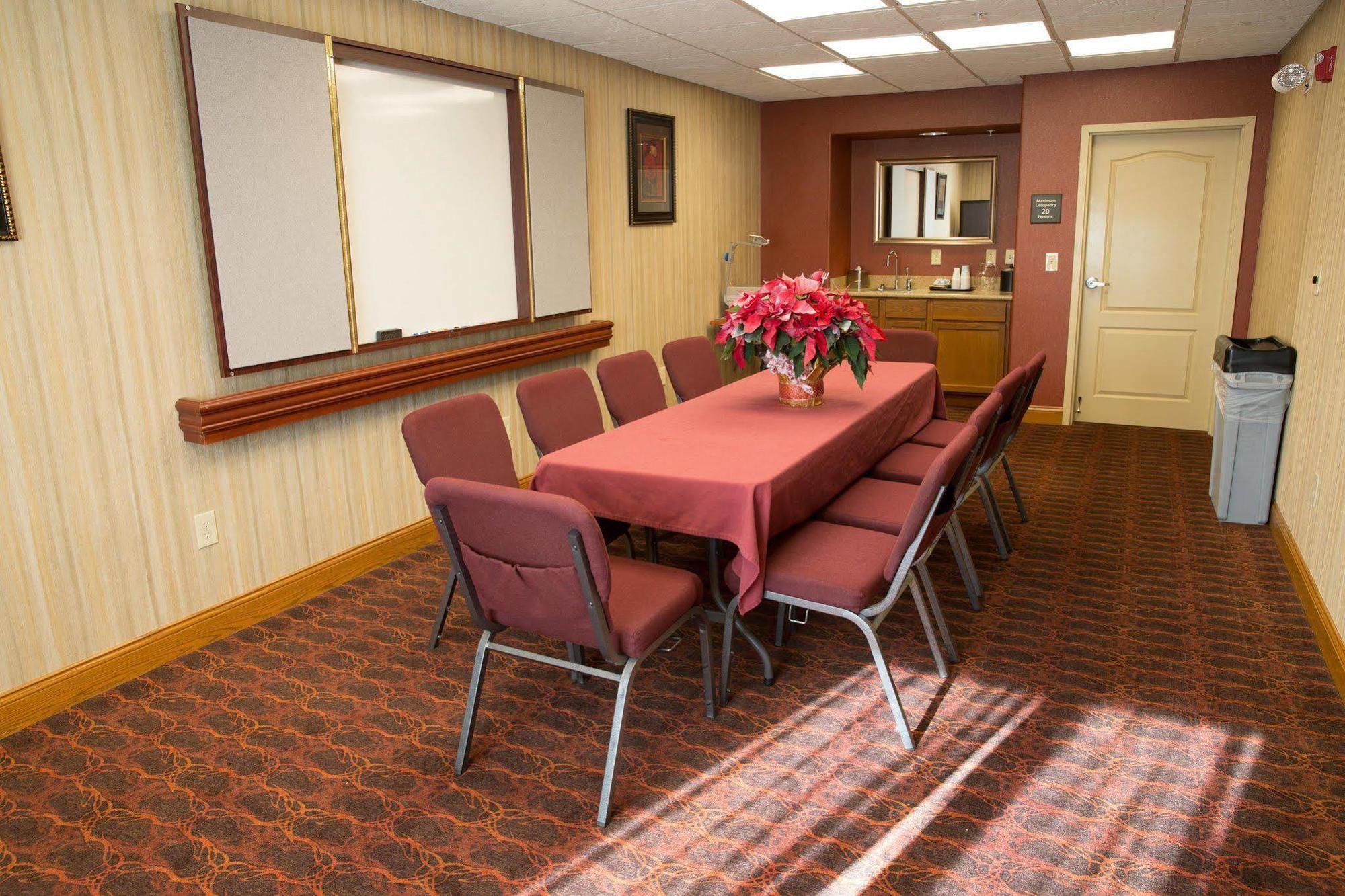 Hampton Inn Derby-Wichita Southeast Esterno foto